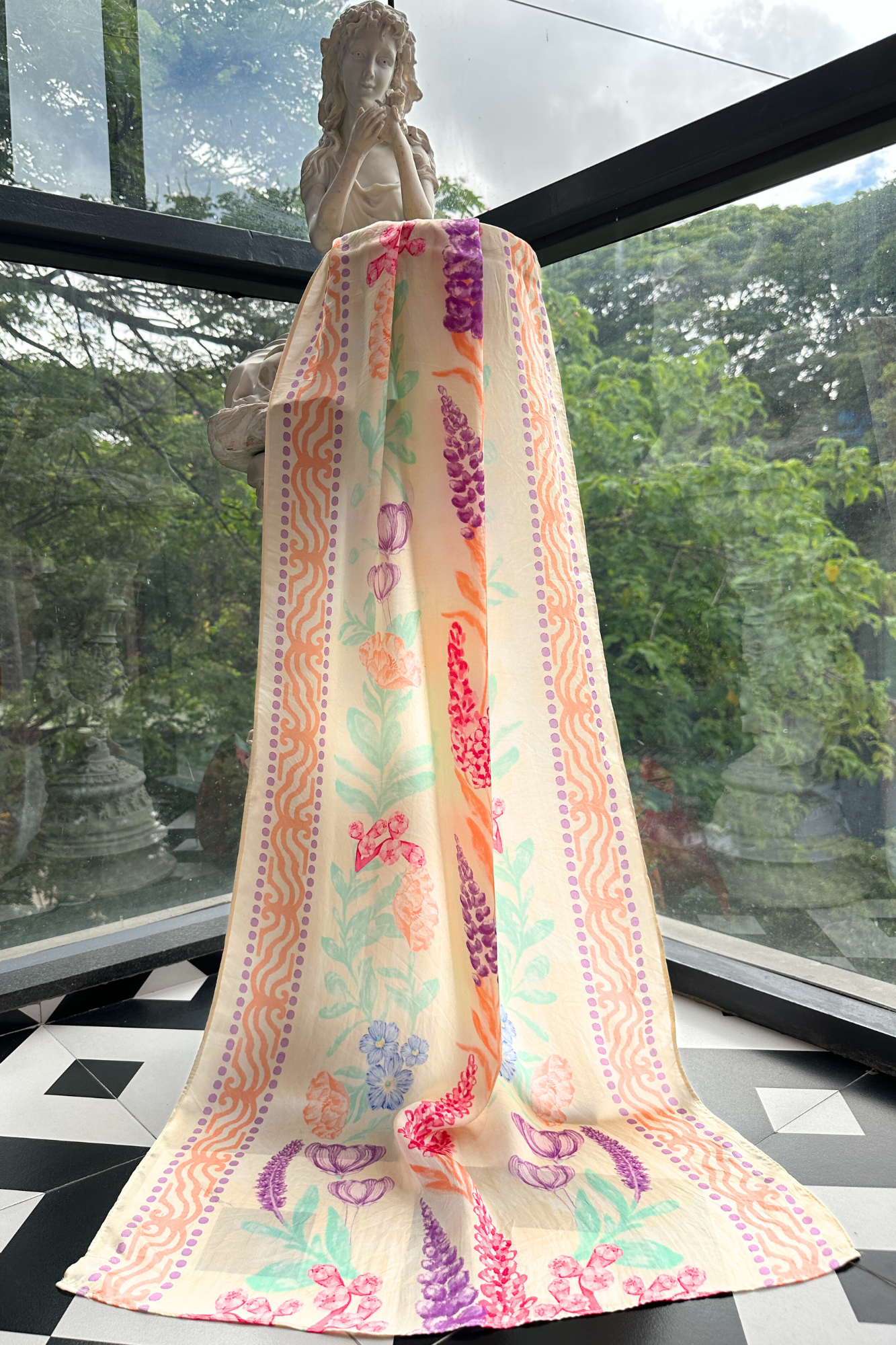 Blossoms Breeze Stole