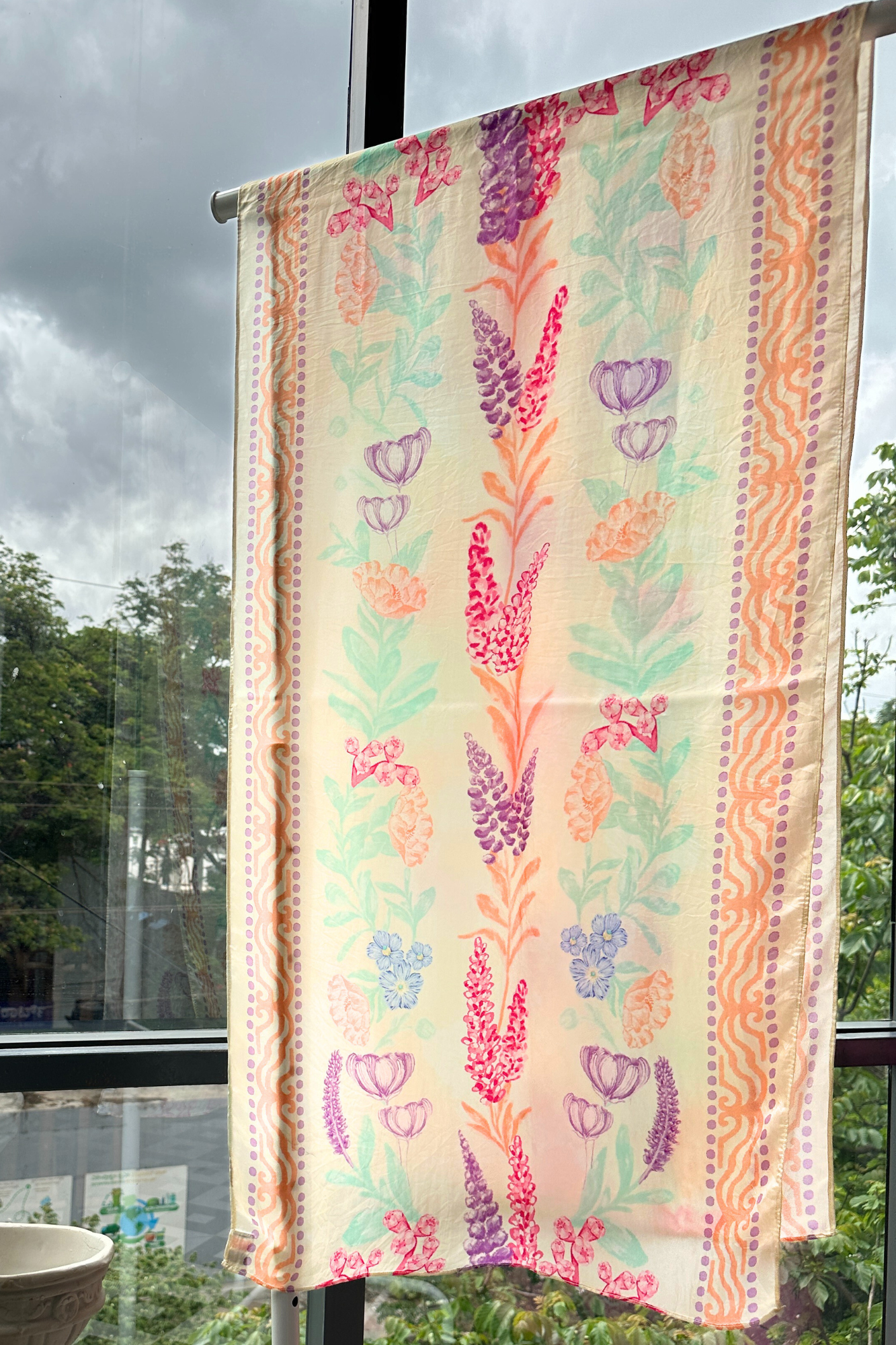 Blossoms Breeze Stole