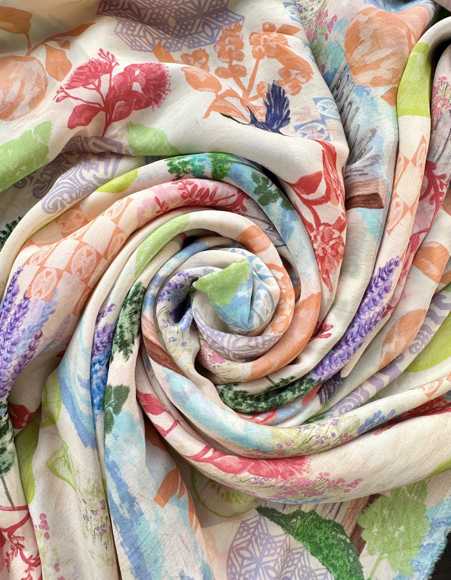 Kiwi Harmony in Viscose Crepe