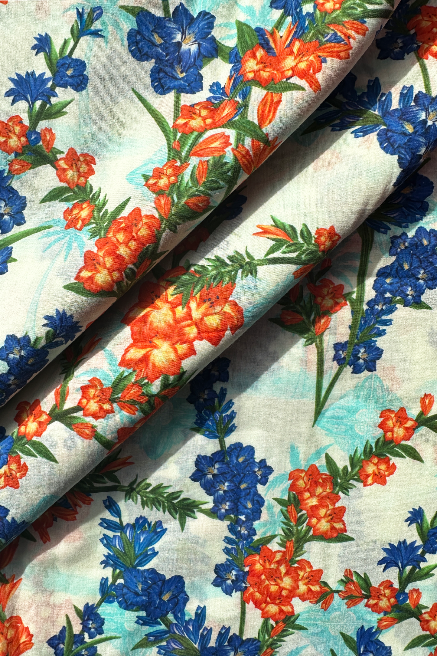 Flora Fields White in Cotton Mull