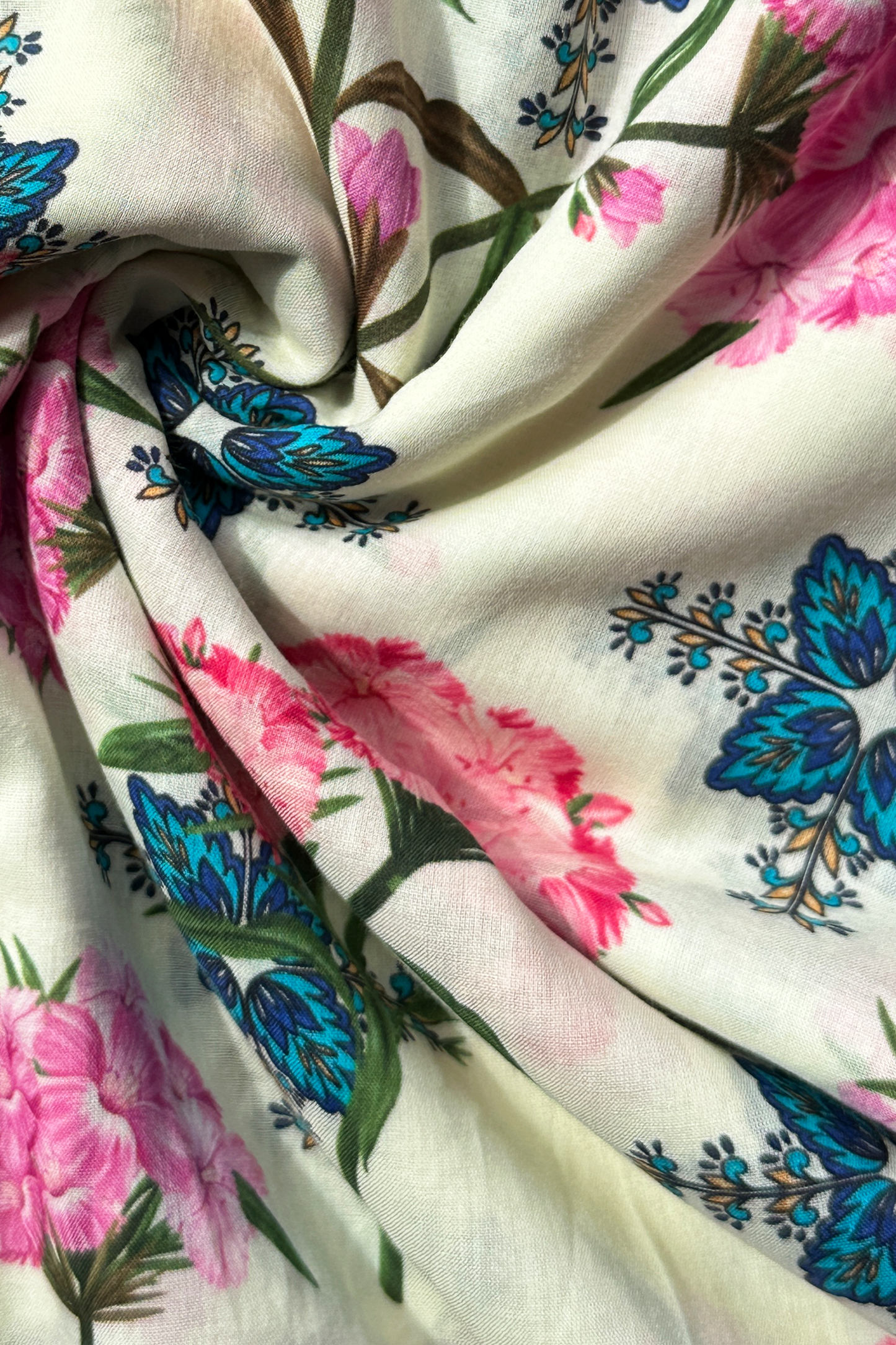Botanic Tile White in Cotton Mull