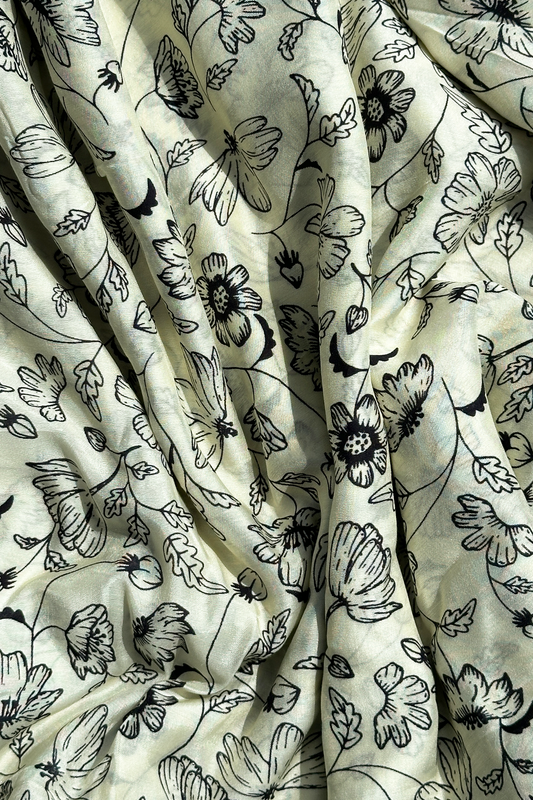 Linear Blooms Ivory in Silky Cotton