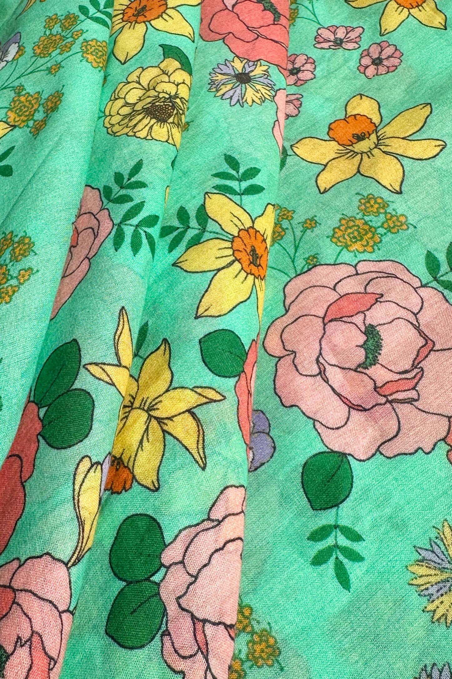 Rose Garden Green in Cotton Mull