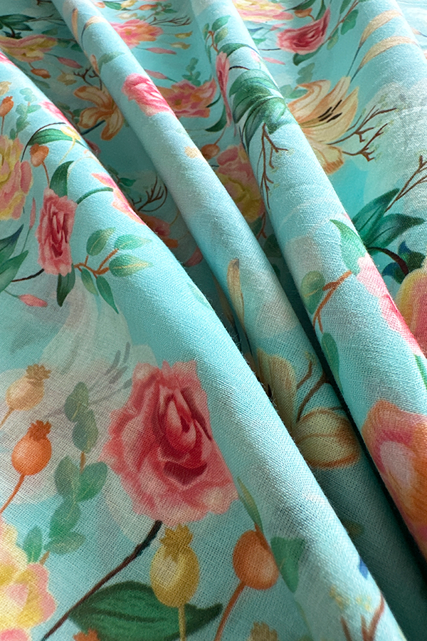 Enchanted garden in Cotton Mull (1.7 meters) - 969 for the entire piece