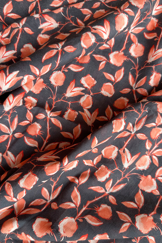 Petite florals in Cotton Mul ( 1.5 m) 855 for the entire piece
